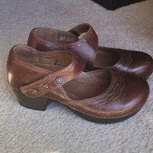New Dansko Harlow Mary Janes. size 40